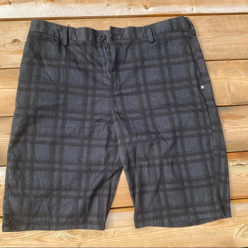 Men’s DC shorts 36” waist